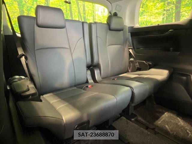 Toyota ALPHARD 2023-02 379167-11