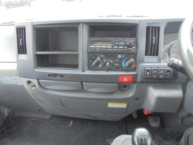 Mazda TITAN 2010-03 6451-12