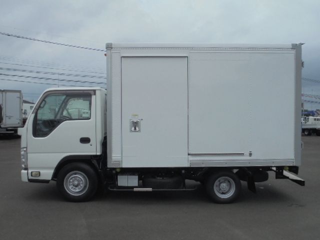 Mazda TITAN 2010-03 6451-3