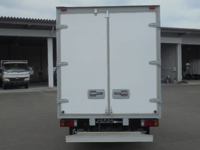Mazda TITAN 2010-03 6451-25