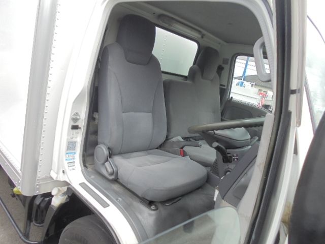 Mazda TITAN 2010-03 6451-8