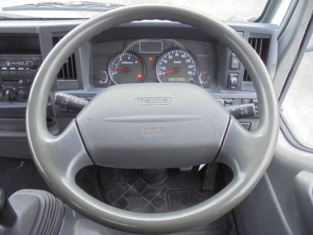 Mazda TITAN 2010-03 6451-1