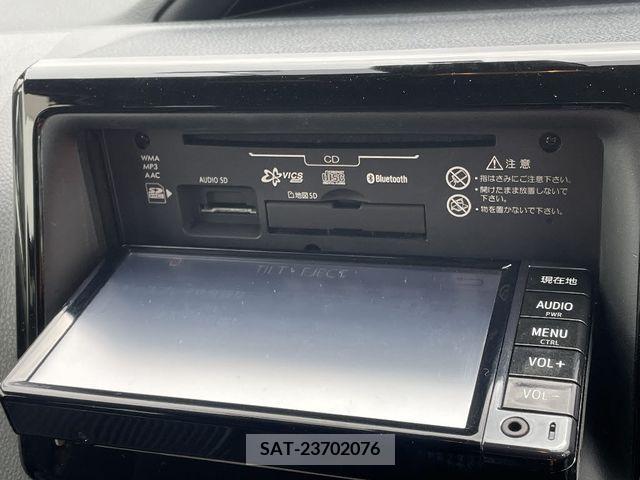 Toyota NOAH 2017-10 219558-12