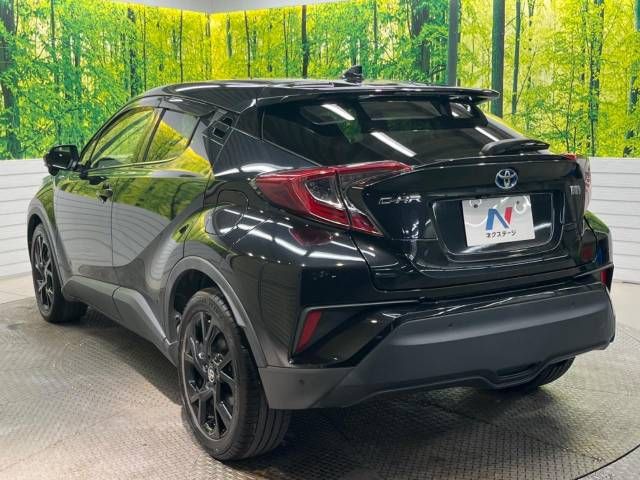 Toyota C-HR 2019-01 183949-17