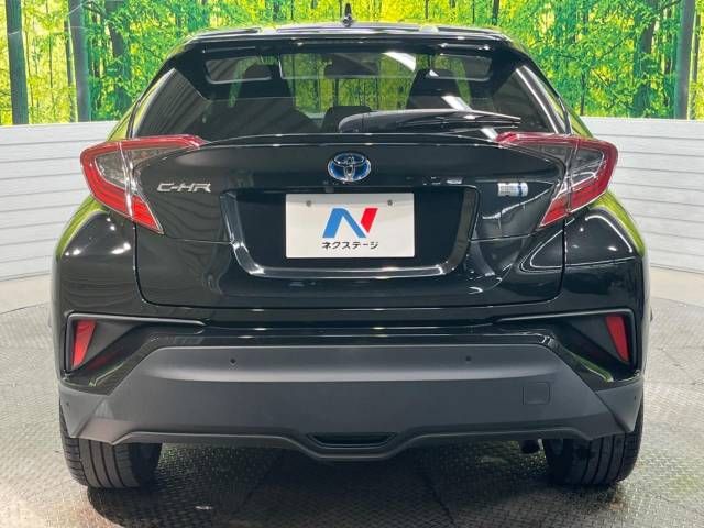 Toyota C-HR 2019-01 183949-15