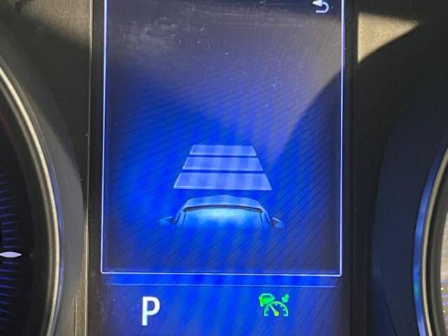 Toyota C-HR 2019-01 183949-6