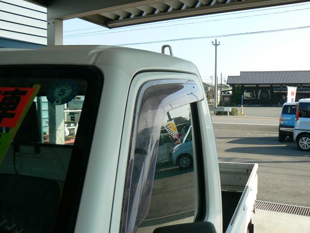 Suzuki CARRY TRUCK 2003-01 18867-23