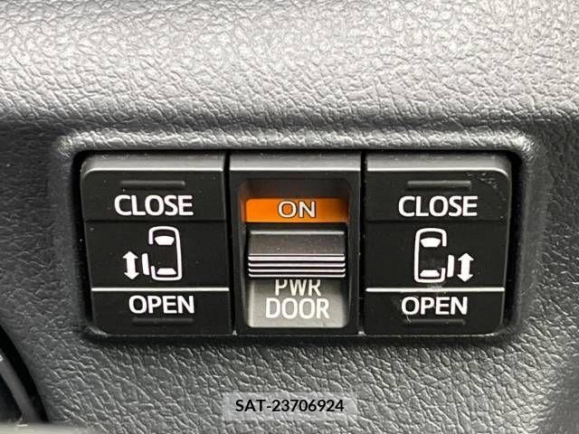 Toyota SIENTA 2021-03 285040-4