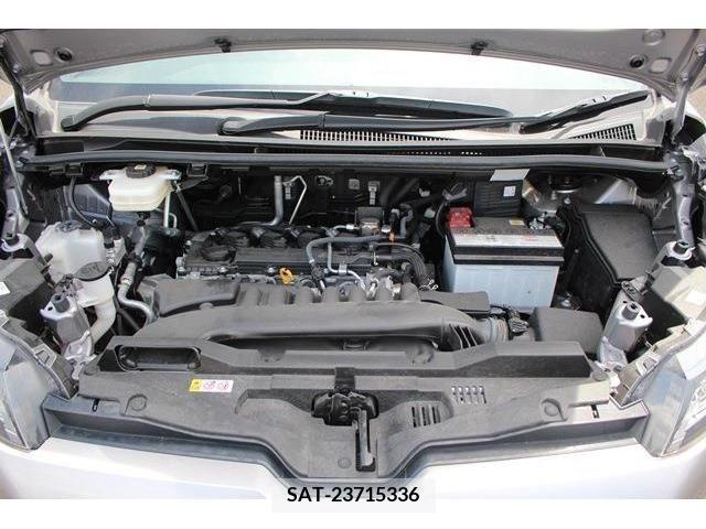 Toyota NOAH 2022-09 365148-1