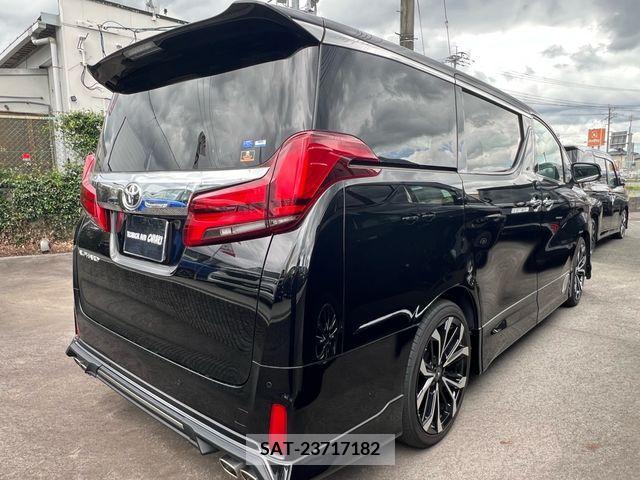 Toyota ALPHARD 2021-12 333172-6