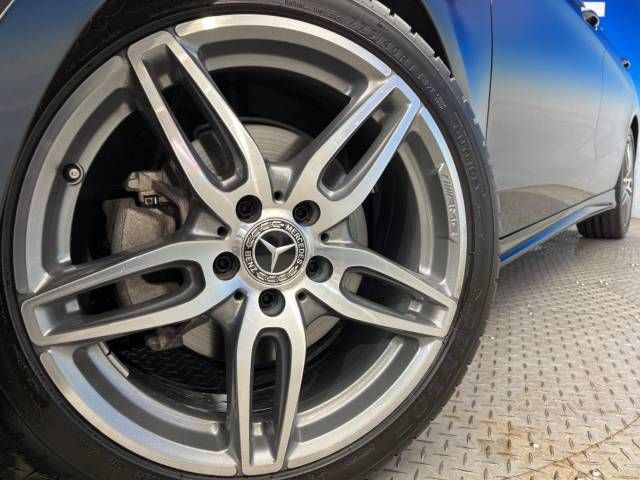 Mercedes Benz CLA-CLASS 2017-11 181775-14