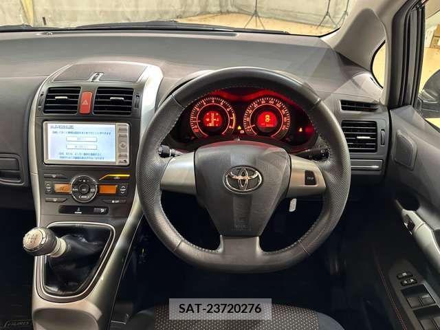 Toyota AURIS 2010-06 292951-13