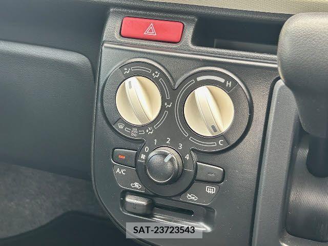Suzuki ALTO 2017-04 305052-14