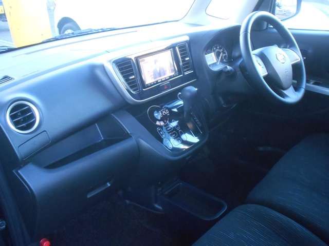 Nissan DAYZ ROOX 2015-01 10065-2