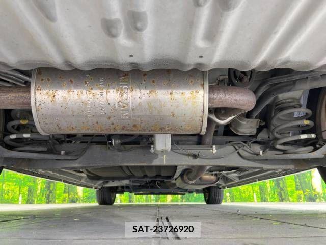 Nissan SERENA 2012-03 338080-19