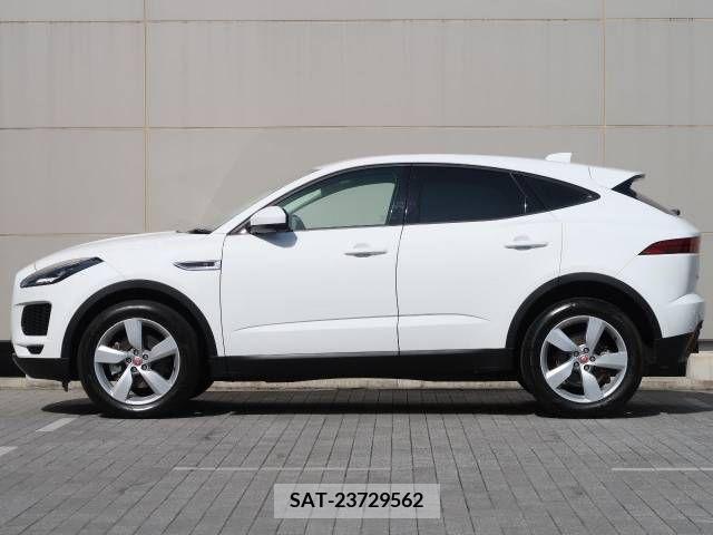 Jaguar E-PACE 2018-08 383173-19