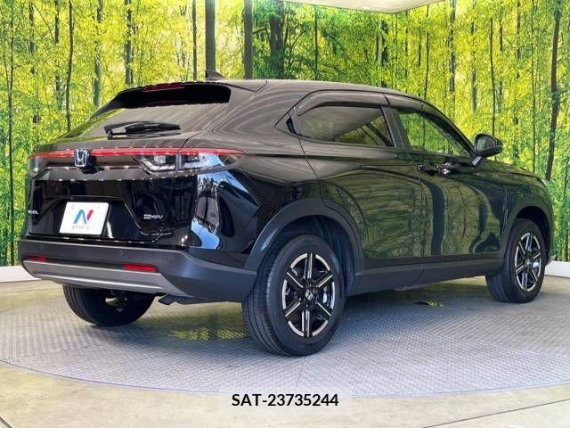 Honda VEZEL 2022-11 353116-17