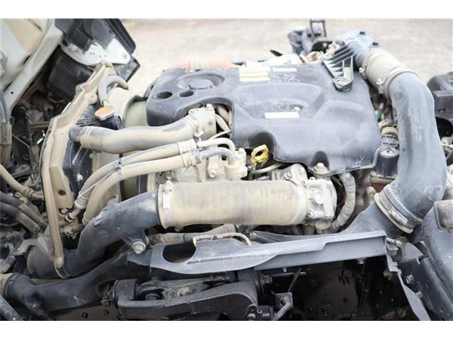 Isuzu ELF TRUCK 2016-11 633-14