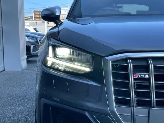 Audi SQ2 2020-12 22666-10