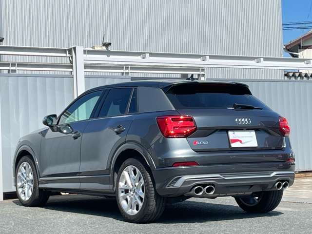 Audi SQ2 2020-12 22666-6