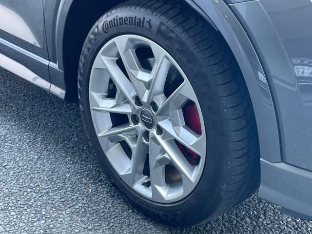 Audi SQ2 2020-12 22666-9