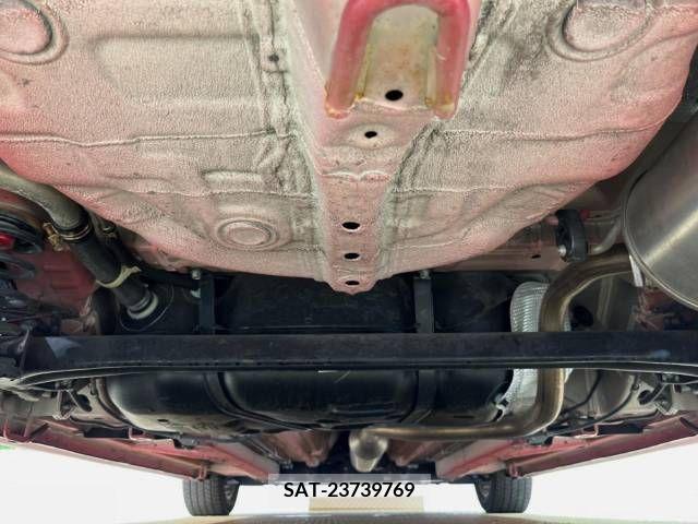 Suzuki SWIFT 2012-09 320905-19