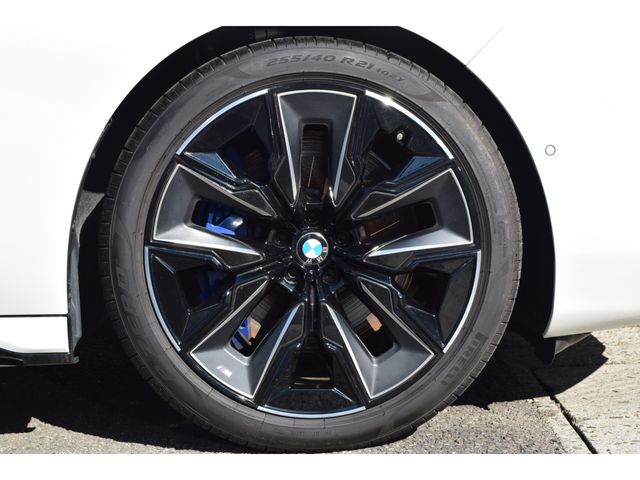 Bmw 7 SERIES 2022-12 20770-8