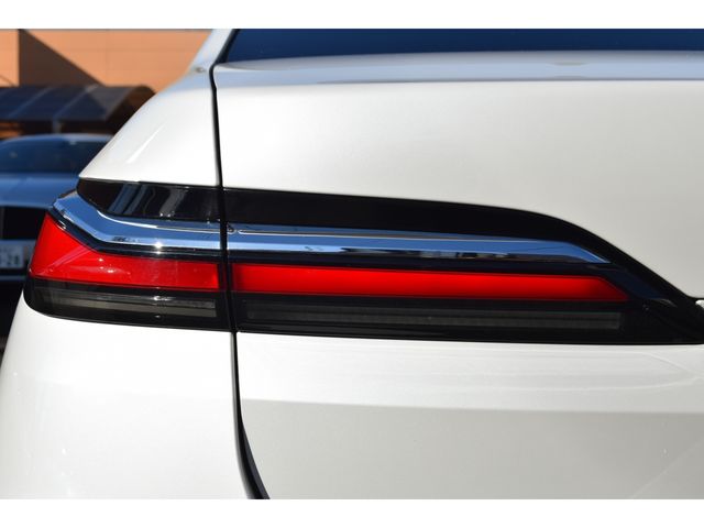 Bmw 7 SERIES 2022-12 20770-10
