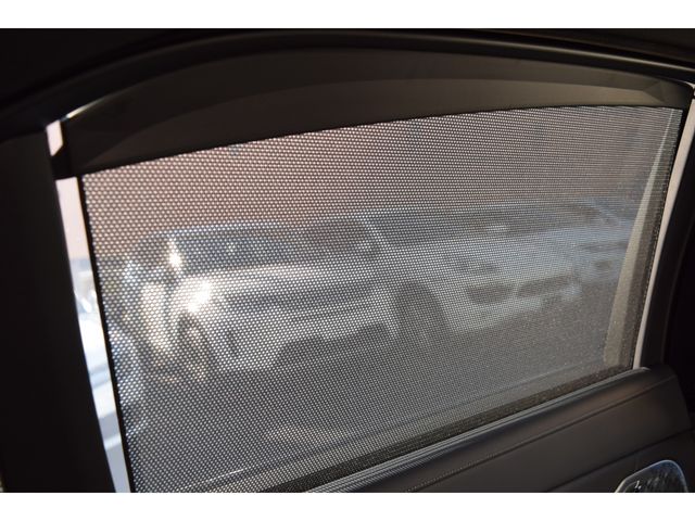 Bmw 7 SERIES 2022-12 20770-20