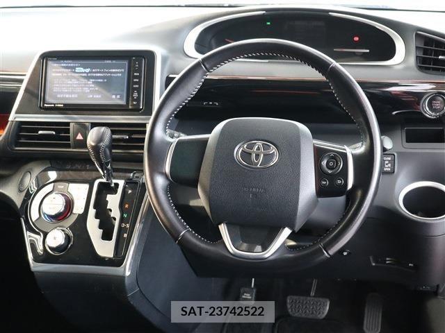 Toyota SIENTA 2016-06 221291-1