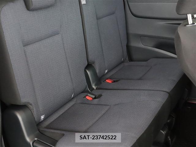 Toyota SIENTA 2016-06 221291-12