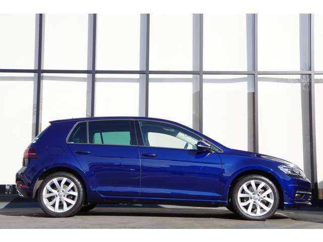 VolksWagen GOLF 2017-11 3631-7