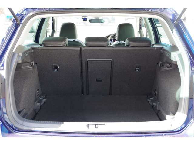 VolksWagen GOLF 2017-11 3631-15