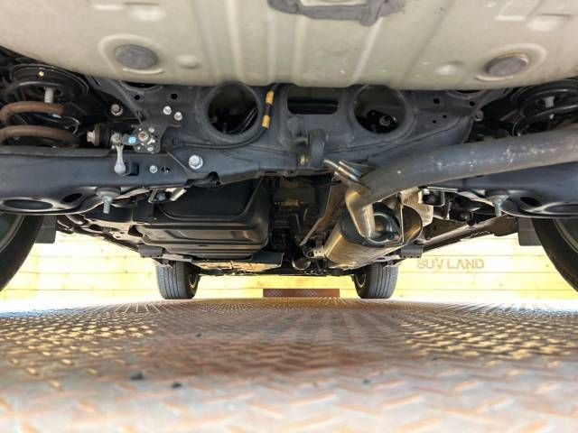 Toyota HARRIER 2017-10 193500-18