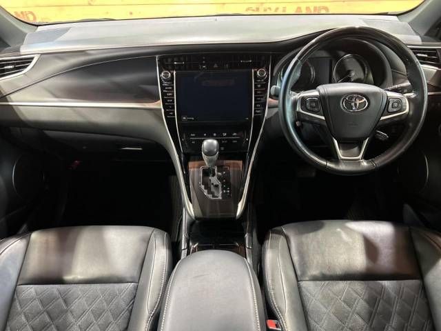 Toyota HARRIER 2017-10 193500-1