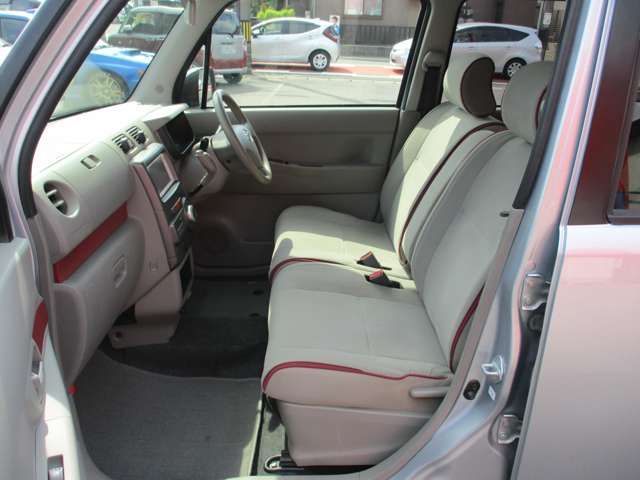 Toyota PIXIS SPACE 2011-12 17729-8