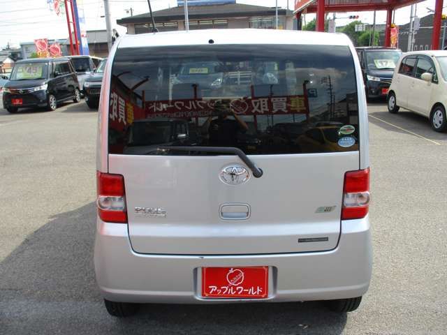 Toyota PIXIS SPACE 2011-12 17729-6