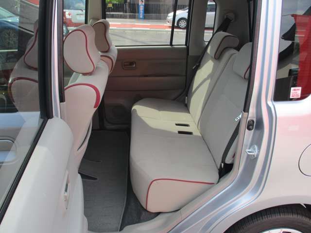 Toyota PIXIS SPACE 2011-12 17729-9