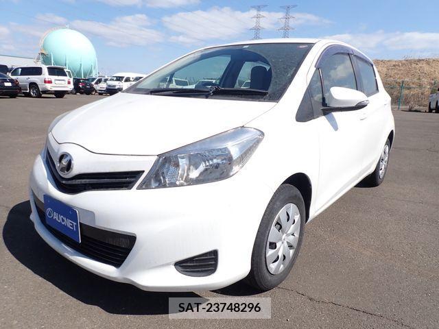 Toyota VITZ 2013-11 214782-5