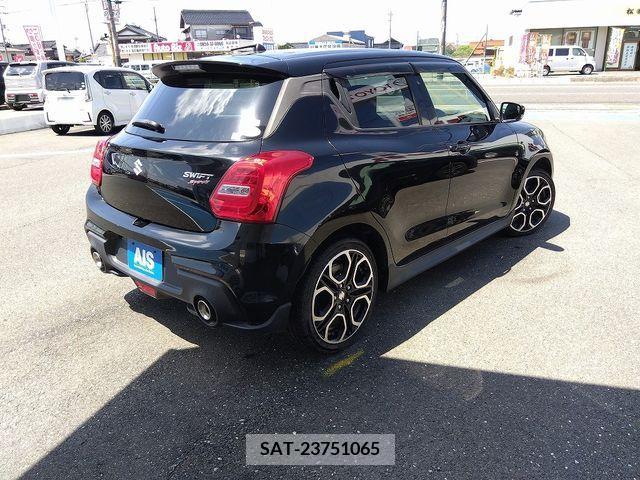 Suzuki SWIFT 2018-02 287571-1