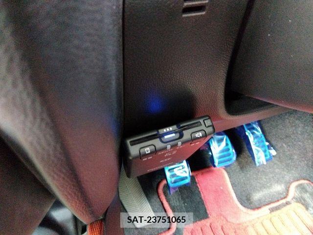 Suzuki SWIFT 2018-02 287571-10