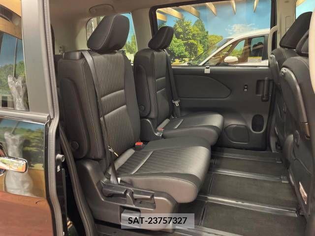 Nissan SERENA 2020-03 223987-9