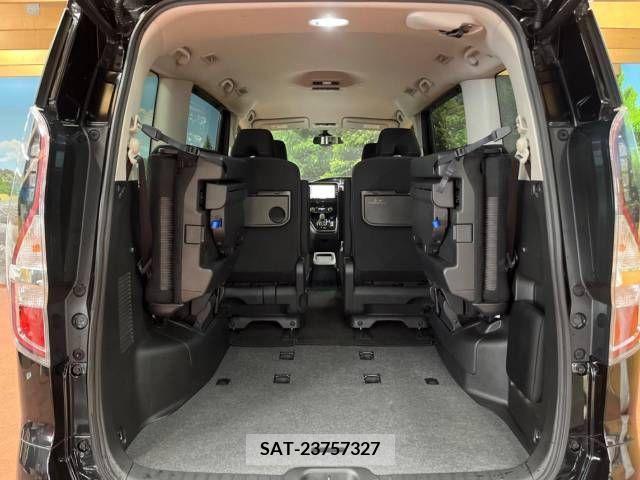 Nissan SERENA 2020-03 223987-11