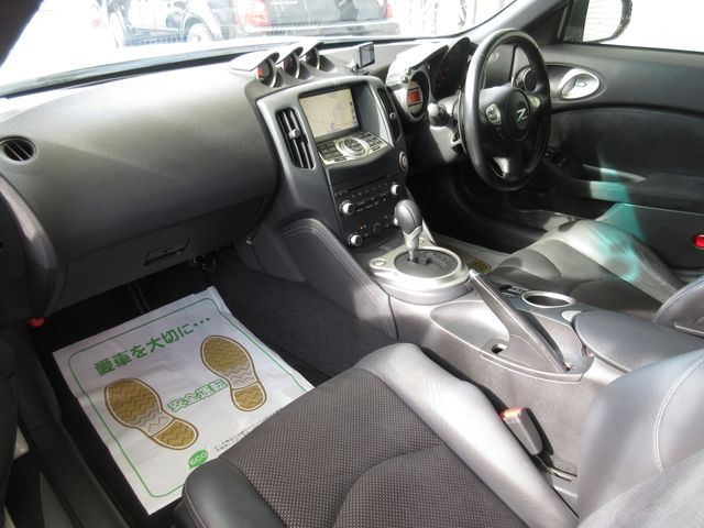 Nissan FAIRLADY Z 2010-12 17925-11