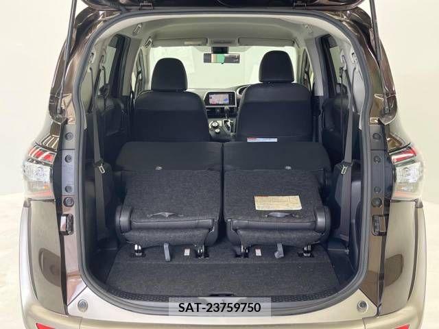 Toyota SIENTA 2018-05 387344-17