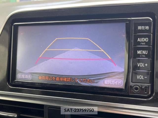 Toyota SIENTA 2018-05 387344-4