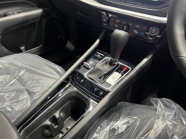 Jeep COMPASS 2023-08 194879-12