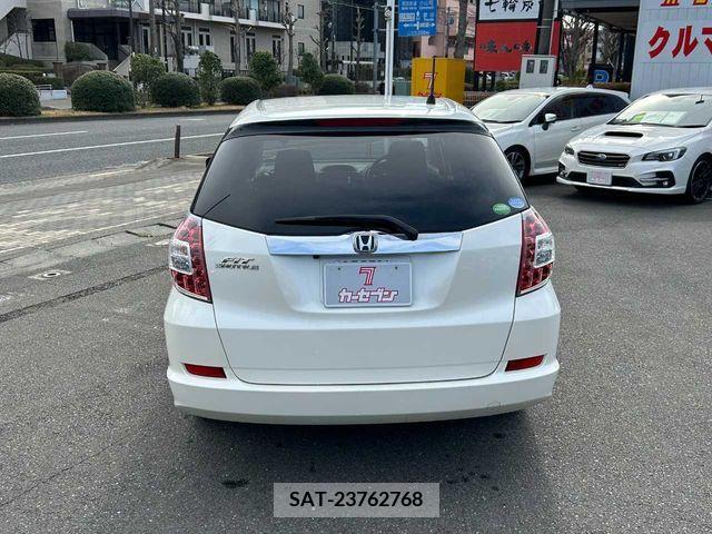 Honda FIT SHUTTLE 2014-06 209389-5
