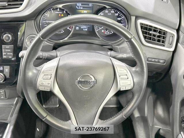 Nissan X-TRAIL 2015-04 378215-11