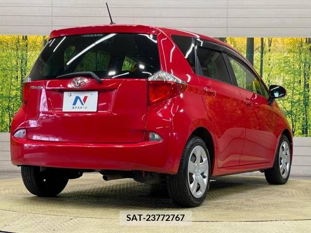 Toyota RACTIS 2012-03 393526-17